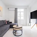 Boheme & Apartment